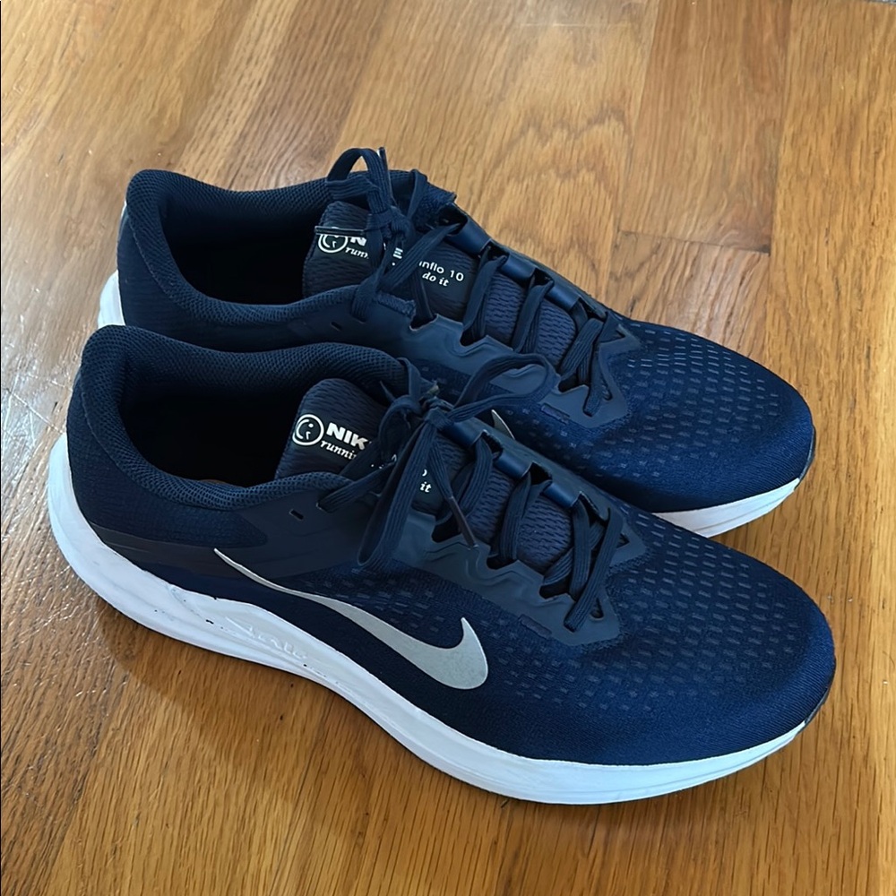 Nike Navy and White Athletic Sneakers